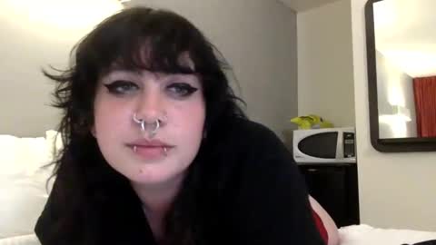 Snapshot of gothgoddessrose666 chatting on April 19, 5:18 am Goddessr0se online show from April 19, 5:18 am