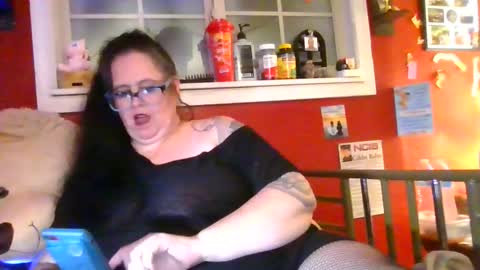 Snapshot of gothickmaiden chatting on June 11, 2:11 am GothickMaiden online show from June 11, 2:11 am