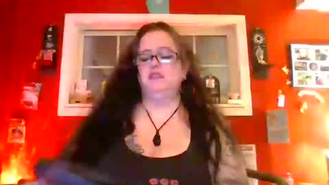 Snapshot of gothickmaiden chatting on July 3, 2:07 am GothickMaiden online show from July 3, 2:07 am