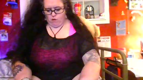 Snapshot of gothickmaiden chatting on July 12, 2:02 am GothickMaiden online show from July 12, 2:02 am