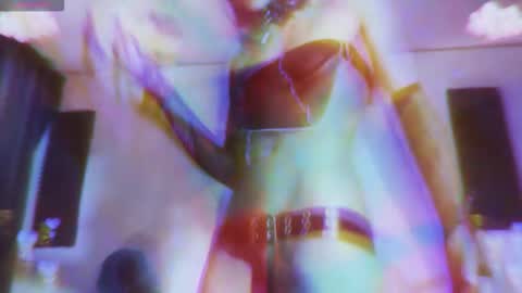 Snapshot of gothicute chatting on September 9, 5:51 am online show from September 9, 5:51 am