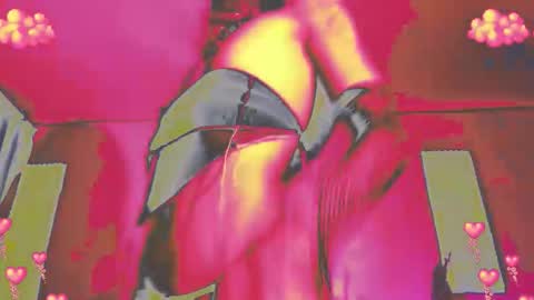 Snapshot of gothicute chatting on October 10, 2:10 am online show from October 10, 2:10 am