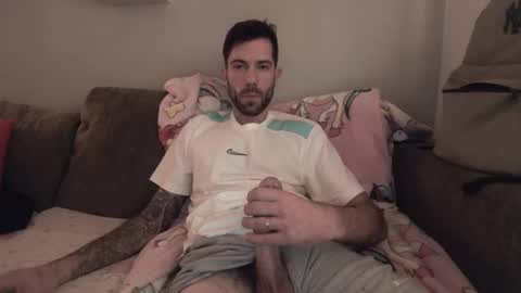 gottalovelatinas online show from December 15, 4:33 pm