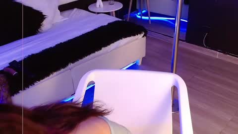 Snapshot of gotthic_met chatting on January 29, 4:36 am Meredith Alessandra online show from January 29, 4:36 am