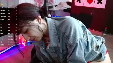 Snapshot of gotthic_met chatting on November 11, 4:56 am Meredith Alessandra online show from November 11, 4:56 am