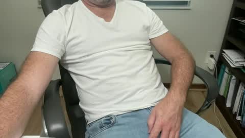 Snapshot of gqimage chatting on June 29, 3:23 pm GQImage online show from June 29, 3:23 pm