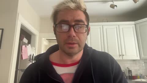 Cuddleguy online show from February 25, 2:59 pm