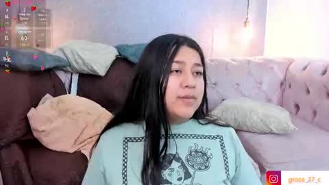 Snapshot of grace77_ chatting on July 19, 12:09 pm Grace online show from July 19, 12:09 pm