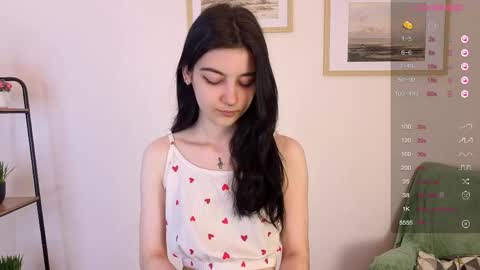 grace_bisho online show from April 25, 8:06 am