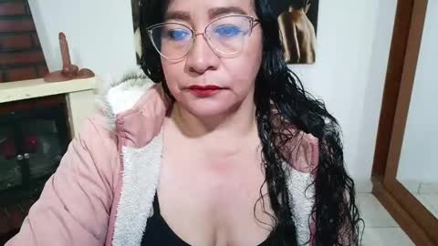 grace_mature_milf online show from April 24, 11:45 am