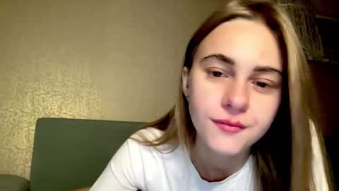 gracetorrezz online show from November 4, 4:28 pm