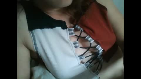 Snapshot of graciegirl995 chatting on May 26, 4:36 pm graciegirl995 online show from May 26, 4:36 pm