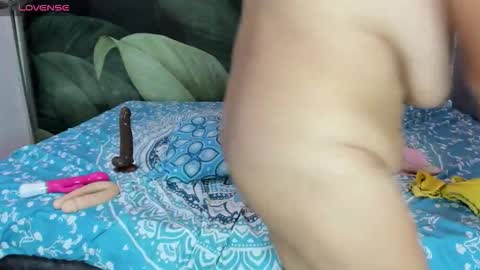 Snapshot of grandmother_milf chatting on October 10, 8:41 pm Mi Name is violeta online show from October 10, 8:41 pm