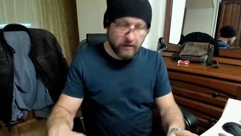 Snapshot of grandor_m chatting on March 8, 2:51 pm Anthony online show from March 8, 2:51 pm