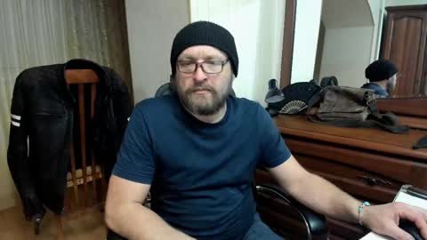 Snapshot of grandor_m chatting on March 12, 3:07 pm Anthony online show from March 12, 3:07 pm