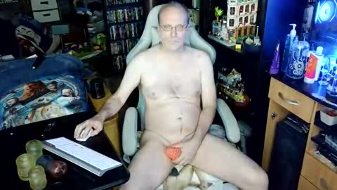 Snapshot of granitecock71 chatting on May 2, 1:54 am Christopher online show from May 2, 1:54 am