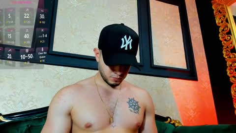 Snapshot of grantblake chatting on February 3, 5:05 am Grant online show from February 3, 5:05 am