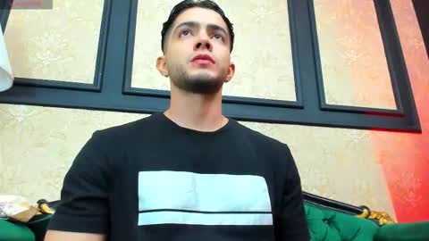 Snapshot of grantblake chatting on March 3, 6:08 am Grant online show from March 3, 6:08 am