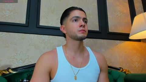 Snapshot of grantblake chatting on June 7, 4:38 am Grant online show from June 7, 4:38 am
