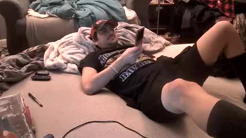 Get US to 1000 you wont be disapointed online show from March 28, 12:21 am