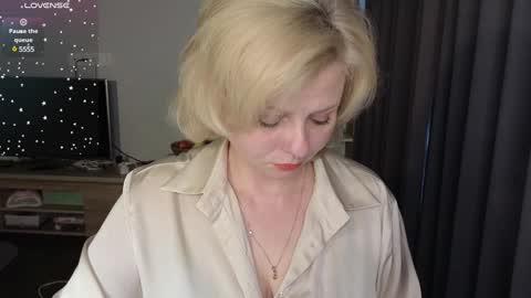 Ray online show from February 5, 9:36 am