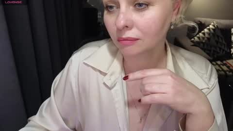 Ray online show from February 26, 11:26 pm