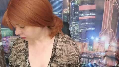 Snapshot of gray_swann chatting on May 21, 10:00 am Ray online show from May 21, 10:00 am