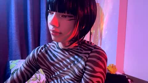 Snapshot of grayce_blossoms24 chatting on October 17, 1:53 am grayce blossoms24 online show from October 17, 1:53 am