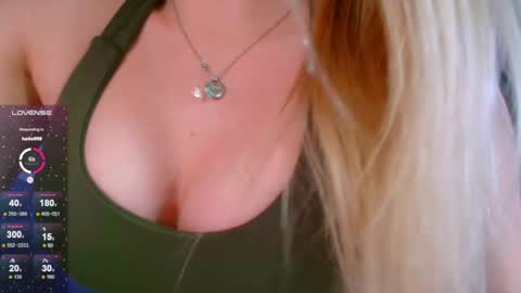 Anny online show from April 21, 8:12 pm