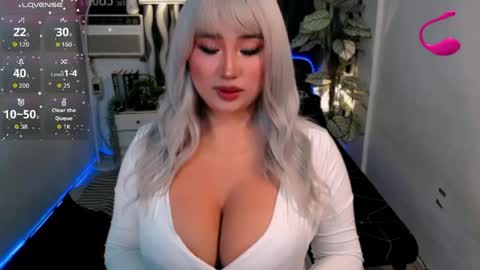PAULATHEONE online show from June 5, 6:52 am