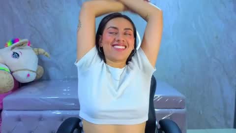 Snapshot of grecia_soler_a chatting on June 9, 12:50 pm Grecia online show from June 9, 12:50 pm