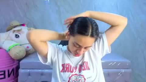 Snapshot of grecia_soler_a chatting on July 2, 12:44 pm Grecia online show from July 2, 12:44 pm
