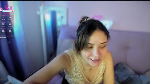 Greeicy online show from November 22, 8:52 pm