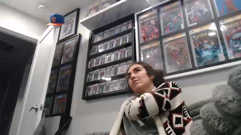 Snapshot of greekgodandgoddess chatting on February 4, 5:31 am greekgodandgoddess online show from February 4, 5:31 am