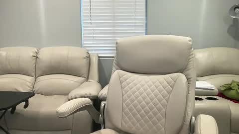 Snapshot of green_knight4169 chatting on November 14, 10:40 pm GreenKnight online show from November 14, 10:40 pm