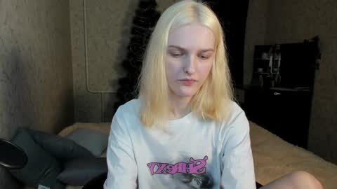 Snapshot of green_tea666 chatting on January 8, 1:53 am Lilith online show from January 8, 1:53 am