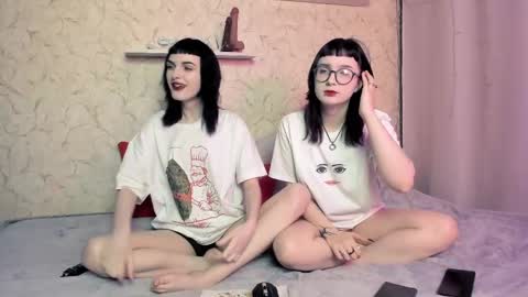 Snapshot of green_tea666 chatting on March 4, 1:59 pm Lilith online show from March 4, 1:59 pm