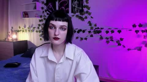 Snapshot of green_tea666 chatting on March 10, 9:51 pm Lilith online show from March 10, 9:51 pm