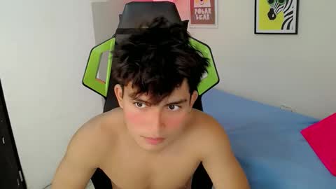 GREEN online show from December 3, 8:51 pm