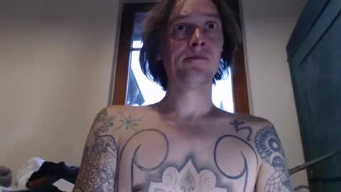 Greenmoon online show from November 2, 3:03 pm