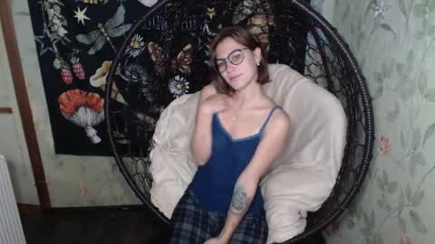 Lina online show from October 5, 11:19 am