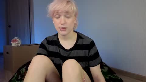 Greg-independent model online show from July 9, 10:47 pm