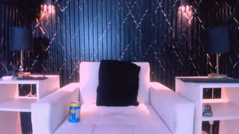 GregorySforza online show from February 4, 7:09 pm