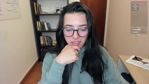 Snapshot of gretagat chatting on February 24, 11:30 pm Greta online show from February 24, 11:30 pm