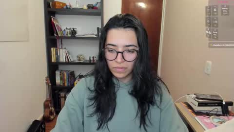 Snapshot of gretagat chatting on December 14, 3:23 am Greta online show from December 14, 3:23 am