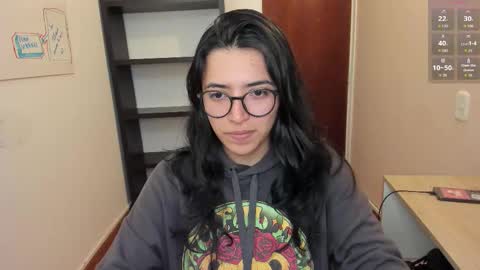 Snapshot of gretagat chatting on March 24, 2:49 am Greta online show from March 24, 2:49 am