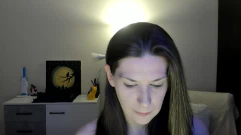 Snapshot of gretamiln chatting on October 5, 5:33 pm Greta online show from October 5, 5:33 pm