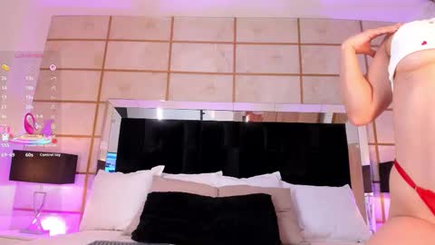 Greta Velvet  online show from November 13, 7:57 pm