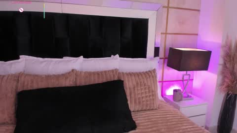 Greta Velvet  online show from January 11, 4:56 pm