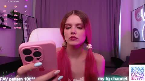 gretchen_mol online show from February 21, 7:42 am